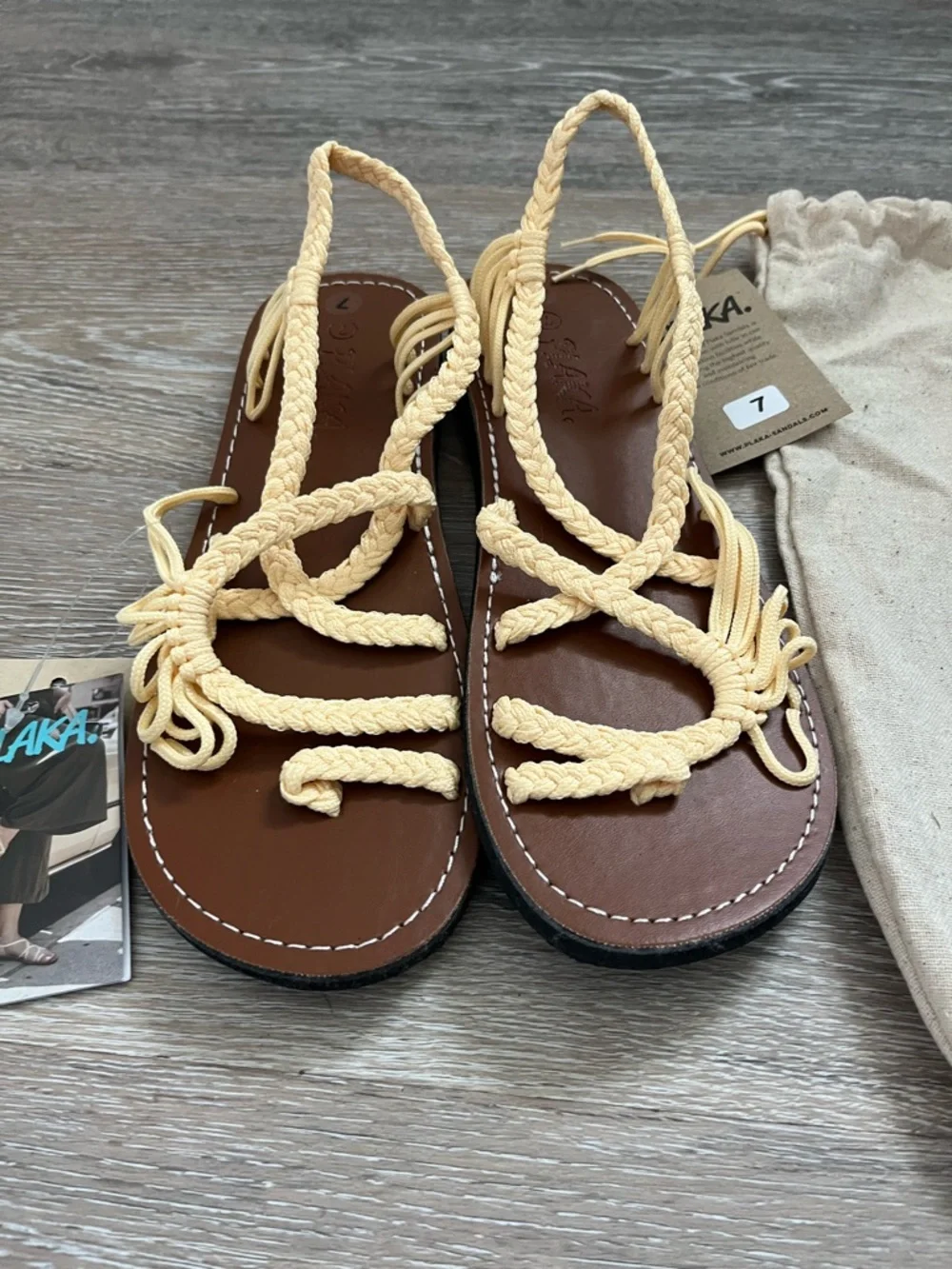 Plaka Woven Braided Sandals Women Size 7 Cream Strappy Flat Boho Comfort NWT - Picture 3 of 11